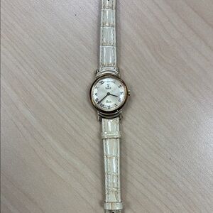 Elegant 14k 585 VicencE ladies watch with diamond accents